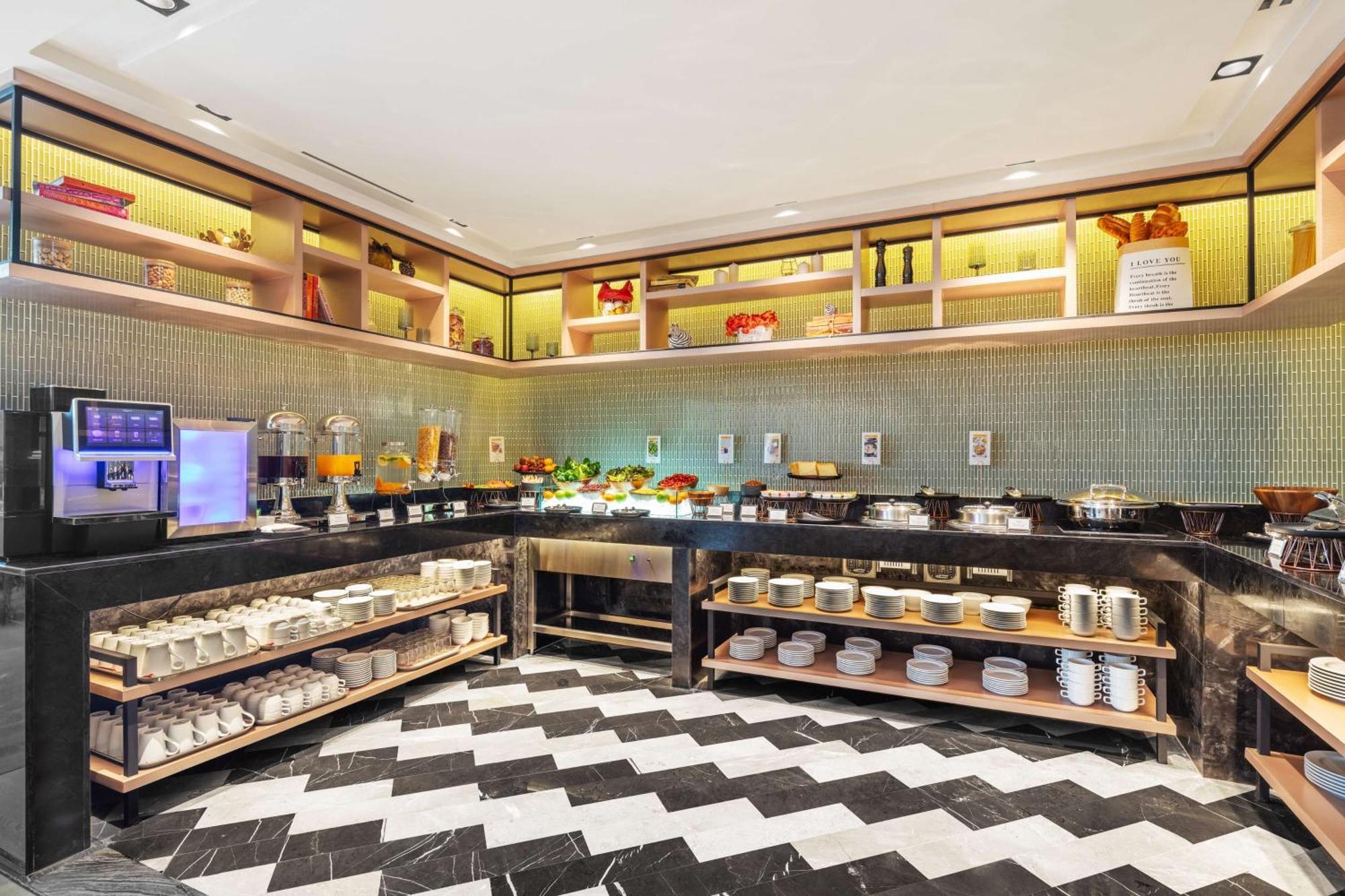 Best Western Click Sathorn 11 Bangkok Exterior foto