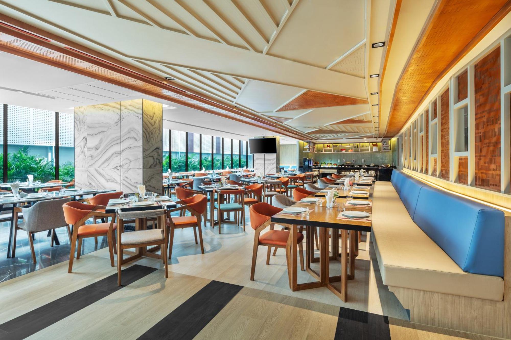 Best Western Click Sathorn 11 Bangkok Exterior foto